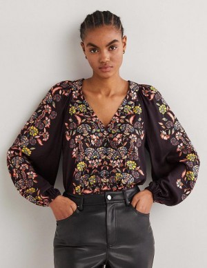 Black Women's Boden Placement Border Print Tops | 47960TKWR