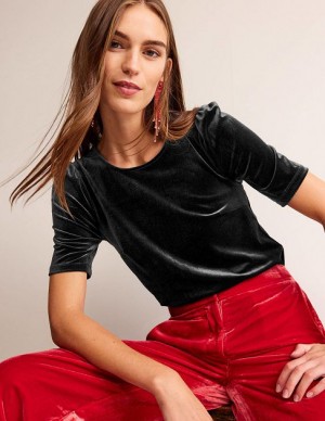 Black Women's Boden Velvet T-Shirt | 15497XNSY