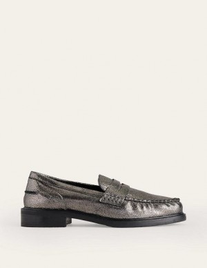 Metal Women's Boden Classic Moccasin Loafers | 18539PCDO