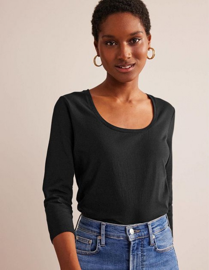 Black Women\'s Boden 3/4 Sleeve Scoop Neck Tops | 62749KFTM