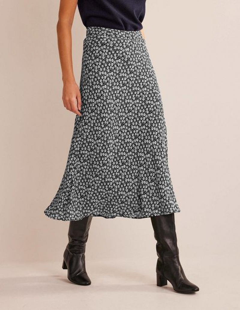 Black Women's Boden Bias-cut Printed Skirts | 18706ENWO