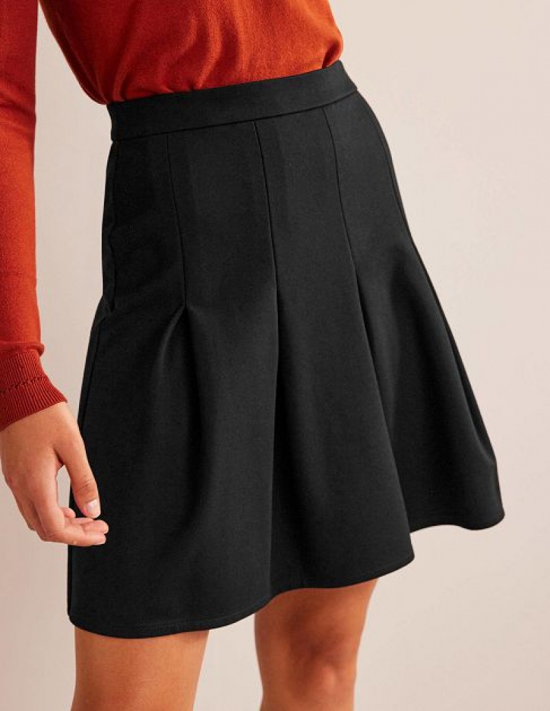 Black Women's Boden Flippy Ponte Skirts | 42956QEAR