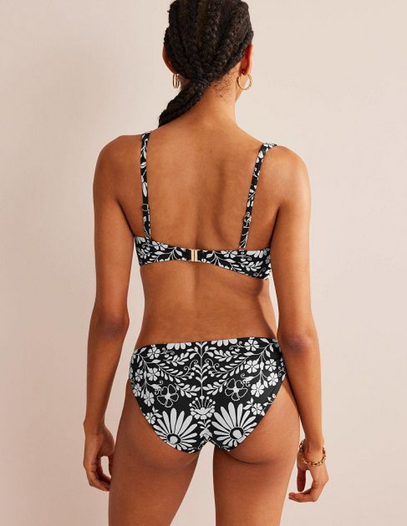 Black Women's Boden Twist Front Classic Bikini Tops | 82379VAUI