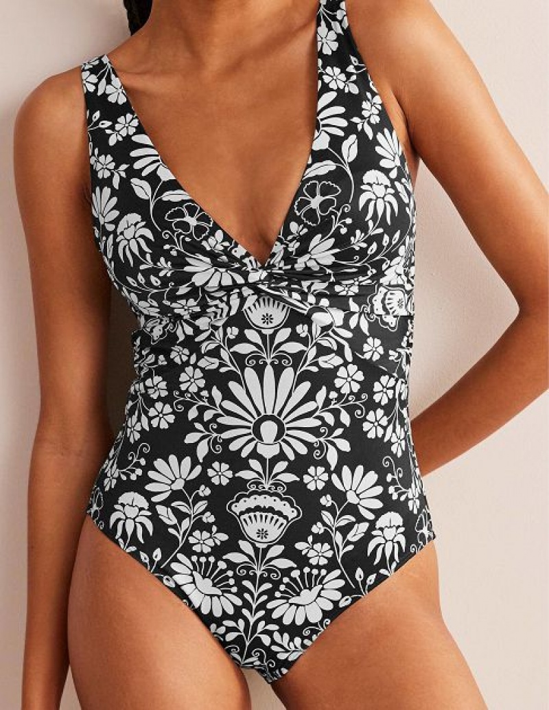 Black Women's Boden Twist Front Classic Swimsuits | 75821FNOC