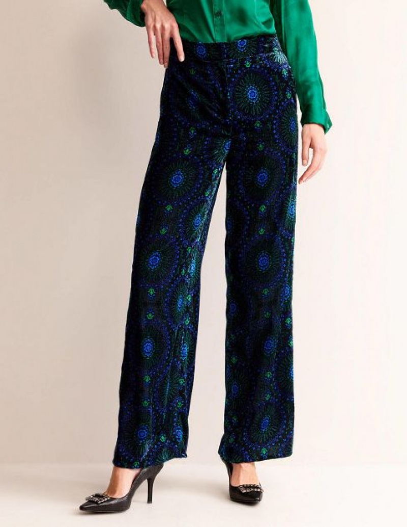 Black Women's Boden Westbourne Velvet Pants | 80651IVFM