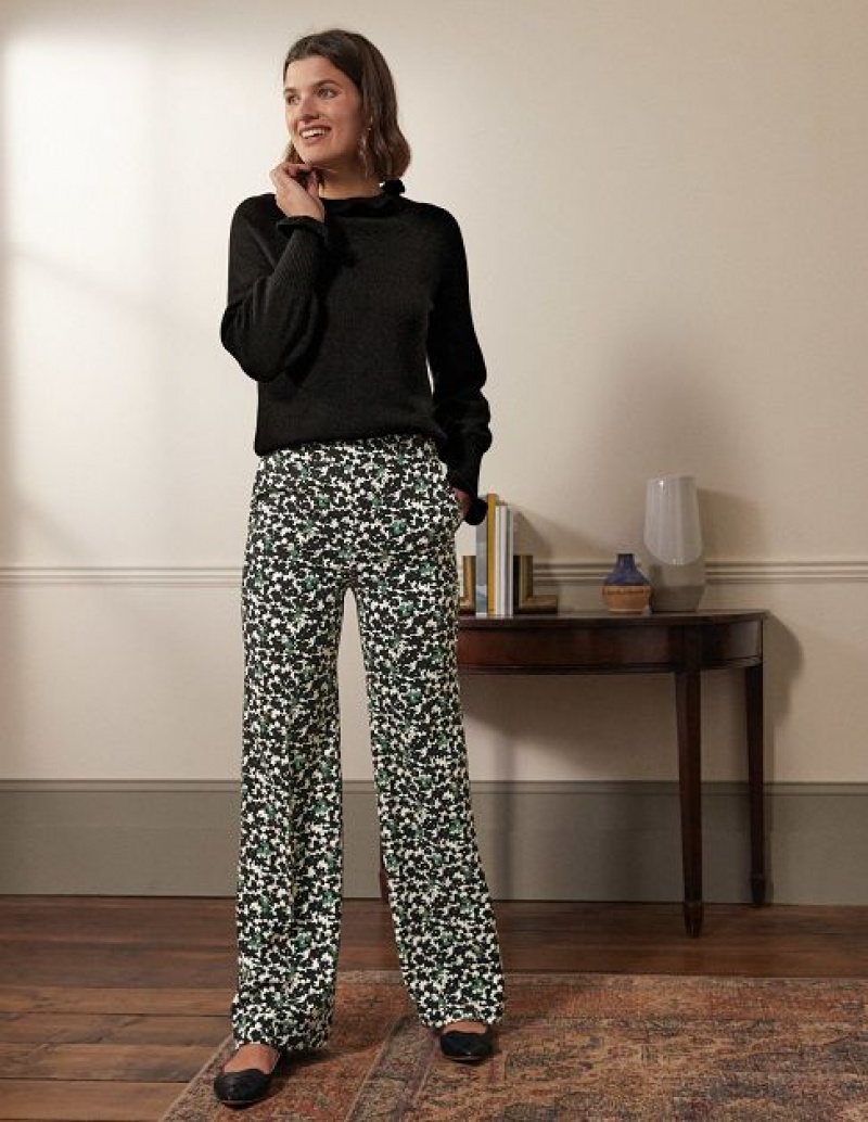 Black / Camo Women's Boden Relaxed Bootcut Pants | 02836LJPX