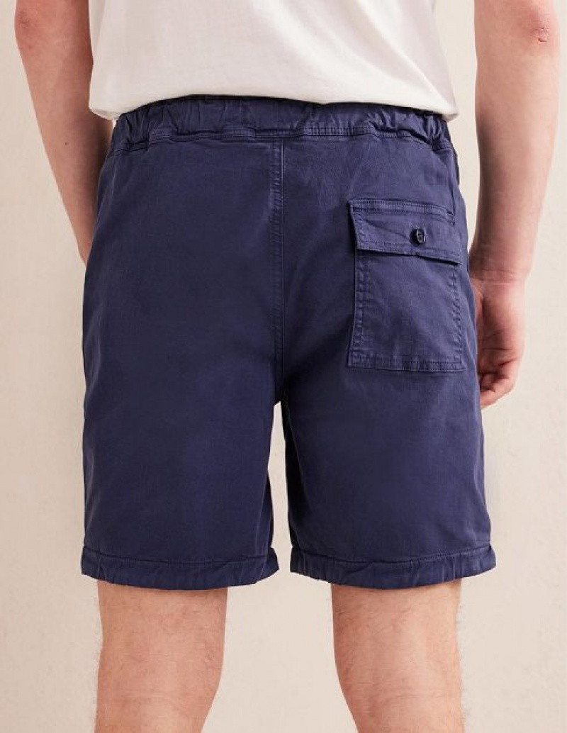 Blue Men's Boden Relaxed Twill Shorts | 75239ZUDC