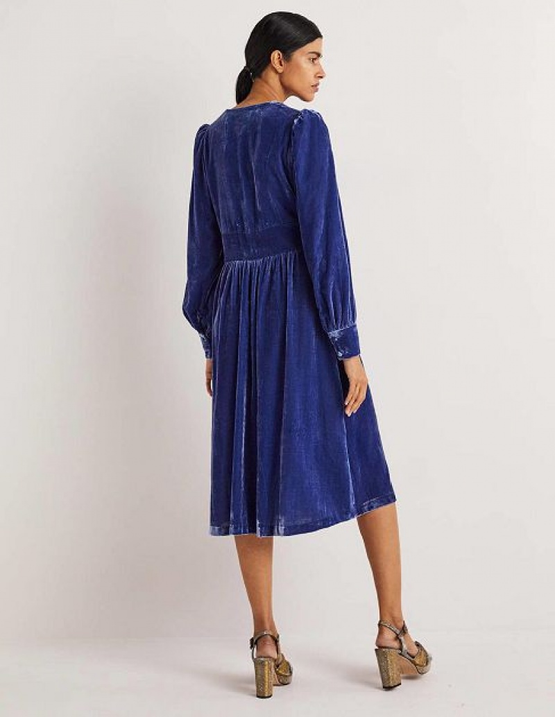 Blue Women's Boden Blue Velvet Midi Dress | 14908OWSM