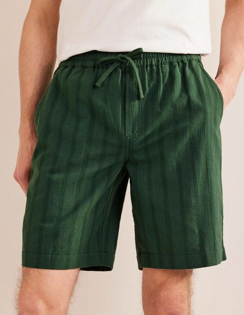 Green Men's Boden Patterned Shorts | 75923JFNG