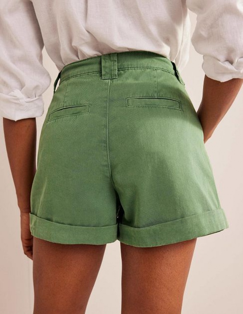 Green Women's Boden Casual Cotton Shorts | 45082KBFU