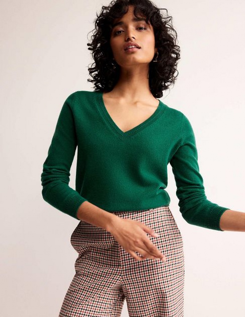 Green Women's Boden Eva Cashmere V-neck Sweaters | 47231VFTL