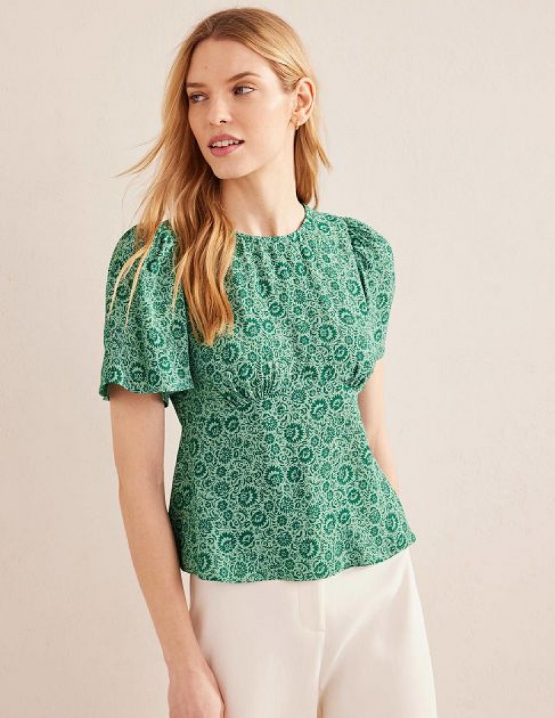 Green / White Women\'s Boden Flutter Sleeve Tops | 51829FSZI