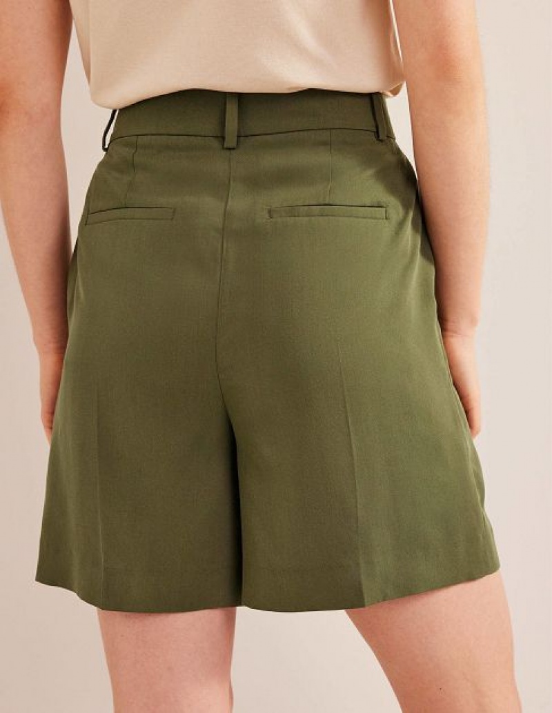 Khaki Women's Boden Tencel Relaxed Shorts | 14372TLVE