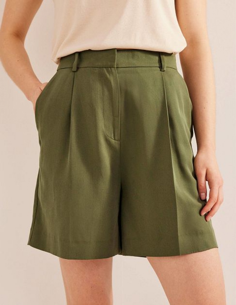 Khaki Women's Boden Tencel Relaxed Shorts | 14372TLVE