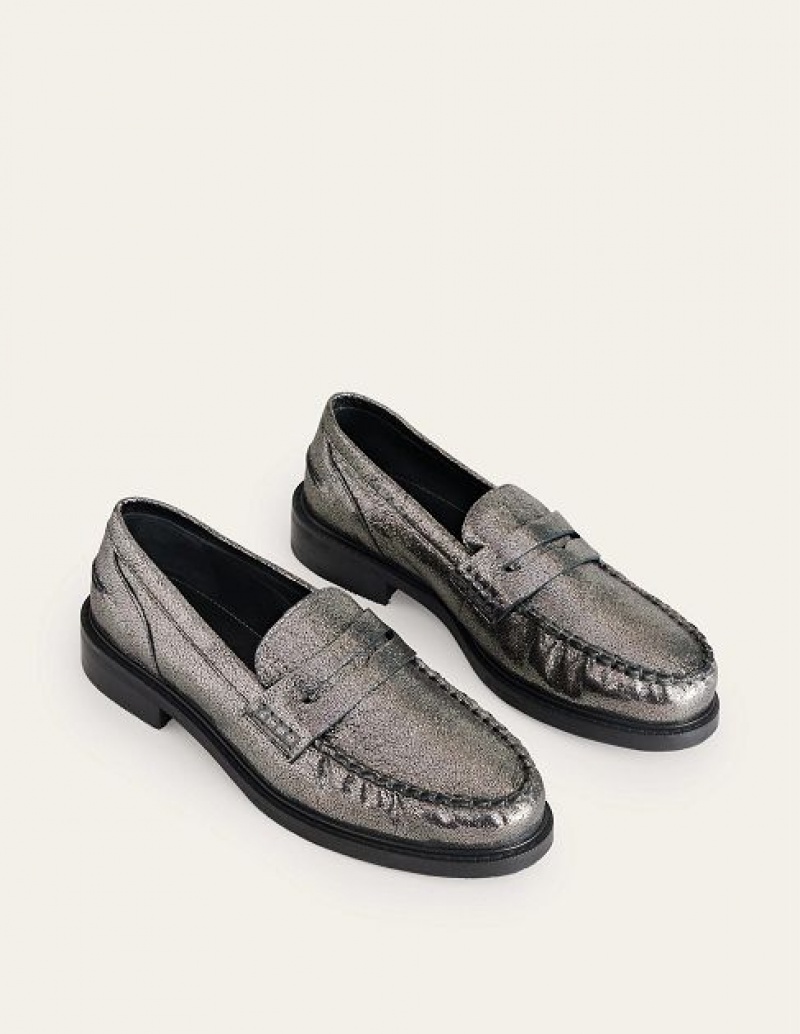 Metal Women's Boden Classic Moccasin Loafers | 18539PCDO