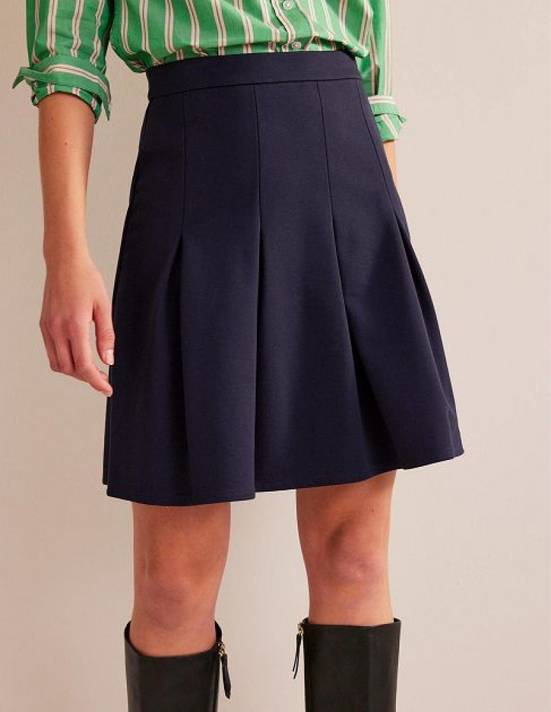 Navy Women's Boden Flippy Ponte Skirts | 70923VINR