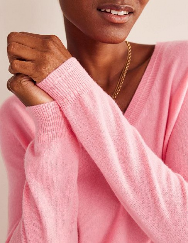 Pink Women's Boden Eva Cashmere V-neck Sweaters | 29480MZDE