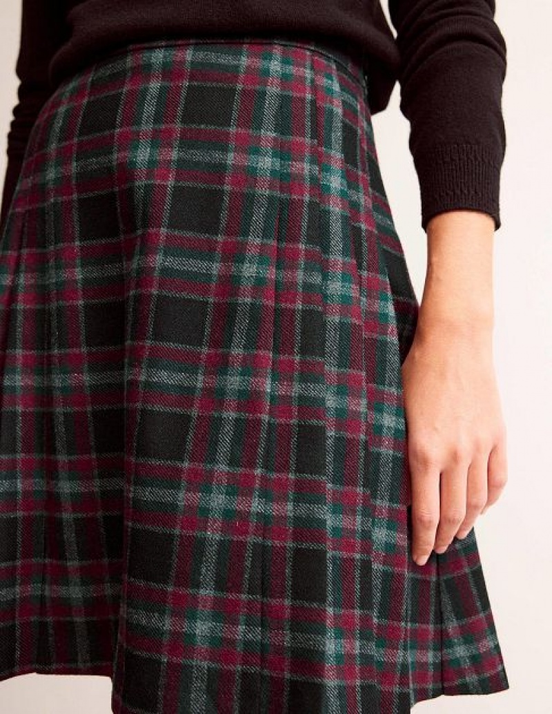 Red / Navy Women's Boden Kilt Skirts | 94370JBFP